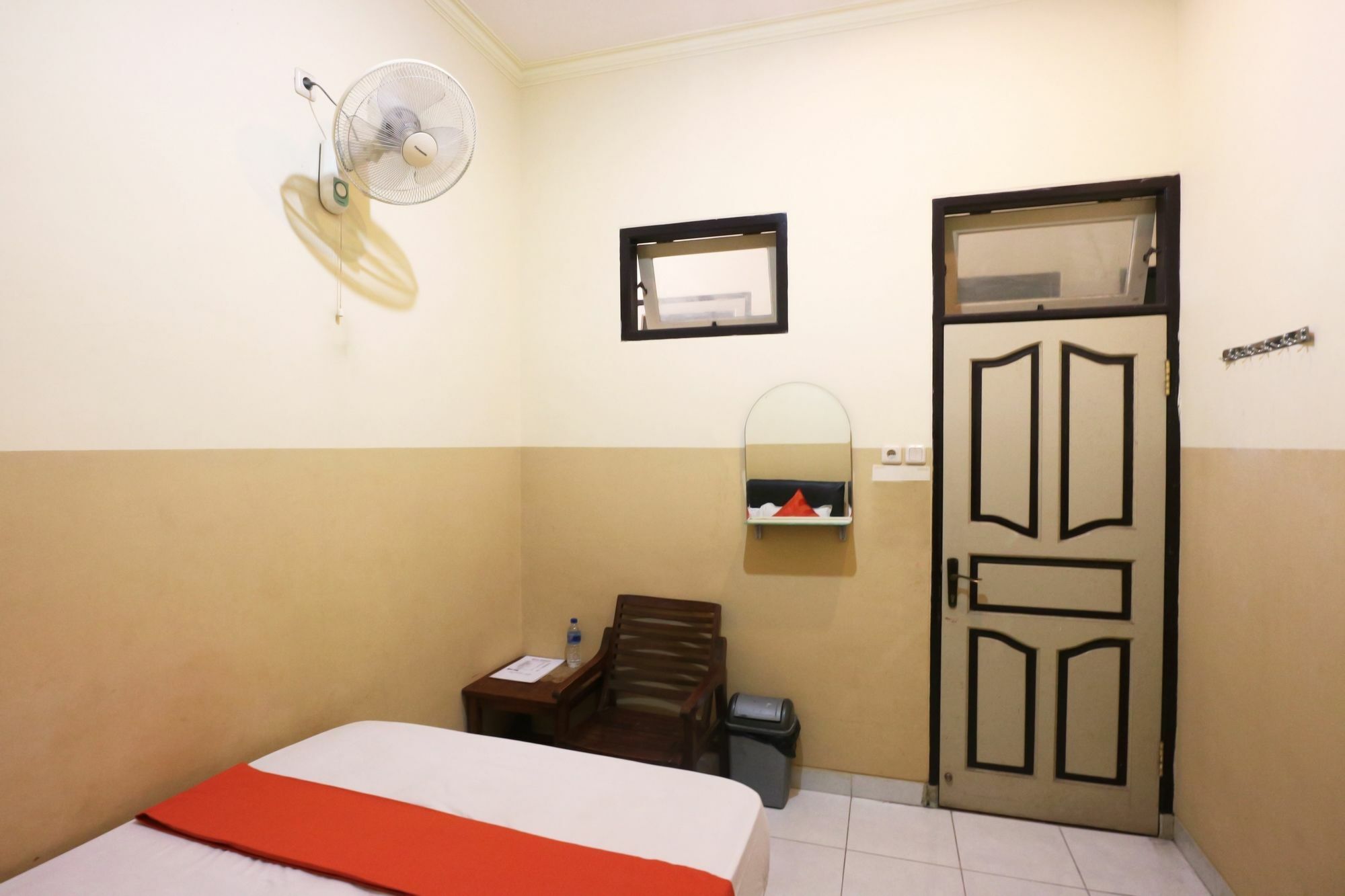 Hotel Syariah Walisongo Сурабая Экстерьер фото